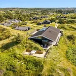 Dom wakacyjny Naema - 400m From The Sea By Interhome *