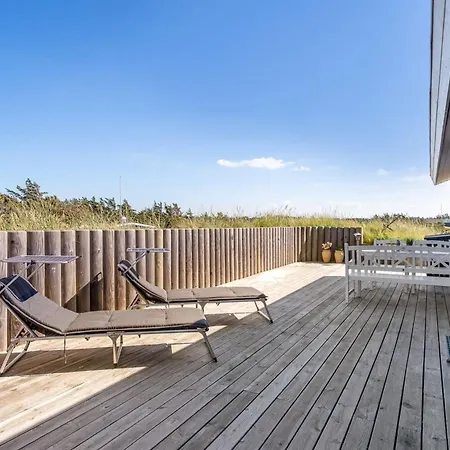 Naema - 400m From The Sea By Interhome ブロックフス
